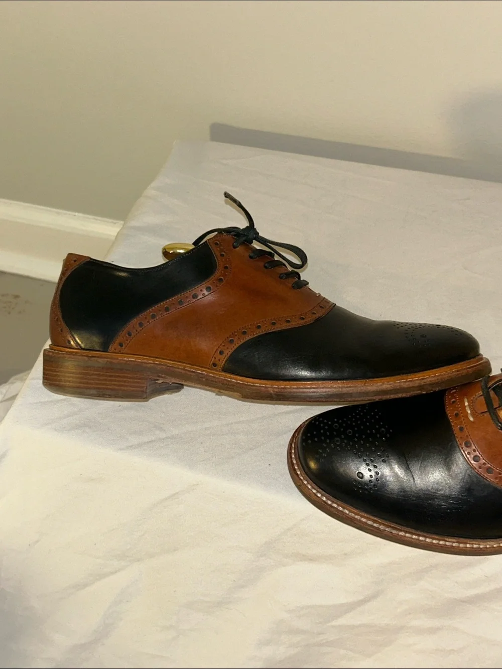 Cole Haan Black & Brown Leather Brogue Oxford Shoes